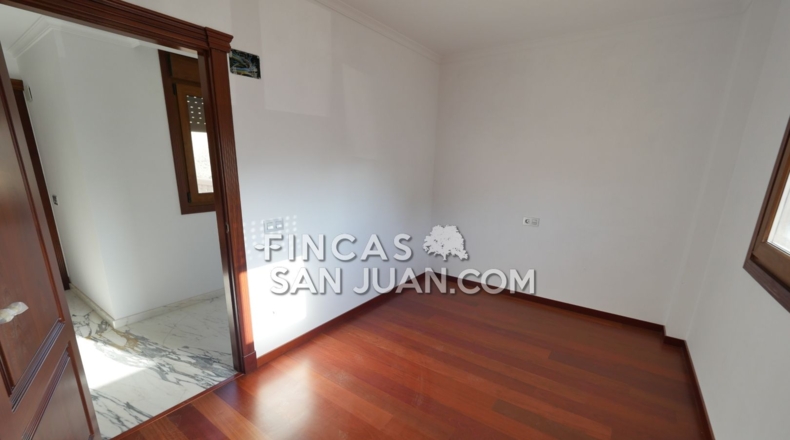 Alicante - Campello - 895m2