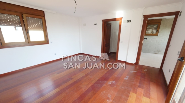 Alicante - Campello - 895m2