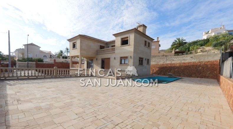 Alicante - Campello - 895m2