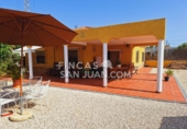 Xalet independent amb terreny en venda a Sant Joan d'Alacant ref.: TR251670 foto