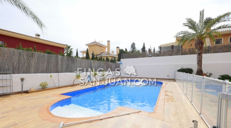 Alicante - Muchamiel - 831m2