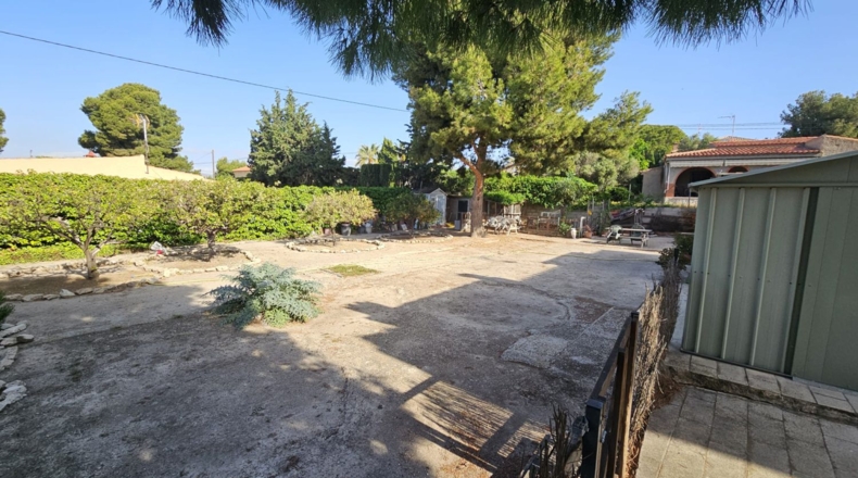 Alicante - Busot - 1100m2