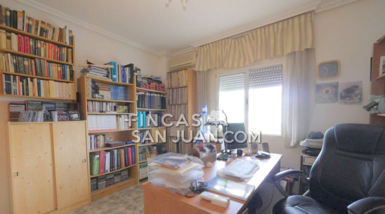 Alicante - Mutxamel - 1039m2