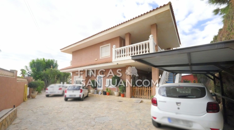 Alicante - Mutxamel - 1039m2
