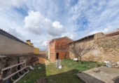 Chalet adosado con terreno en venta en Cuenca ref: TR38153 foto