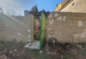 Участок с постройкой на продажу в городе Куэнка. Фото