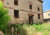 Chalet independiente con terreno en venta en Villalba de la Sierra ref: TR77204 foto