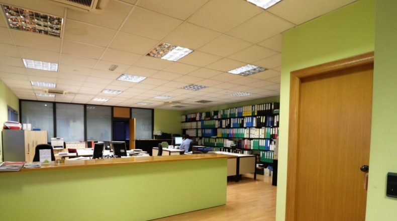 Álava - Vitoria - 2040m2