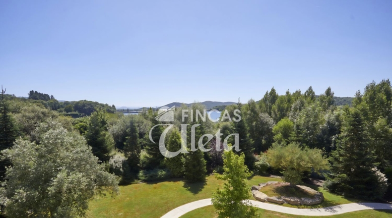 Álava - Villarreal de Álava - 1566m2