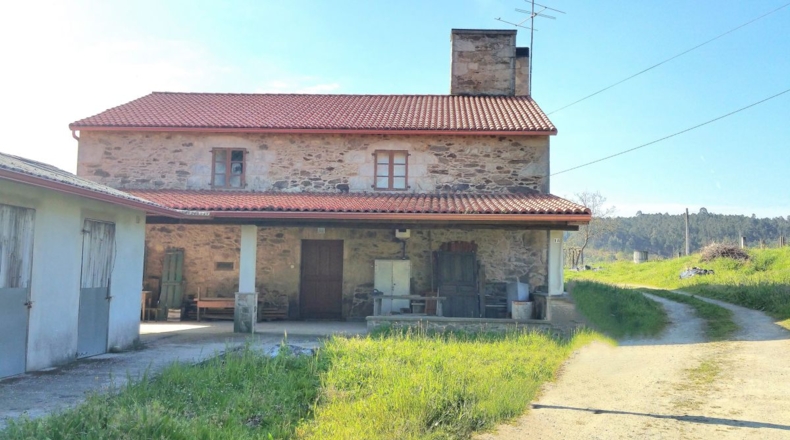 Pontevedra - O Curro - 11000m2
