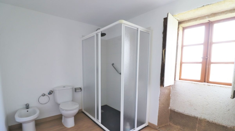 Pontevedra - O Curro - 11000m2