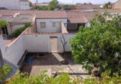 Chalet adosado con terreno en venta en El Robledo ref: TR285779 foto