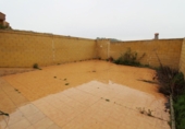 Chalet adosado con terreno en venta en Poblete ref: TR285777 foto