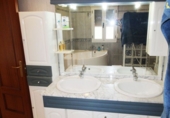 Chalet adosado con terreno en venta en Poblete ref: TR285777 foto
