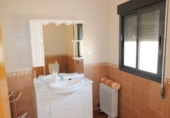 Xalet adossat amb terreny en venda a Alcolea de Calatrava ref.: TR261547 foto