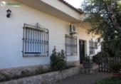 Xalet independent amb terreny en venda a Fernán Caballero ref.: TR28826 foto