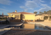 Xalet independent amb terreny en venda a Montfort ref.: TR55612 foto