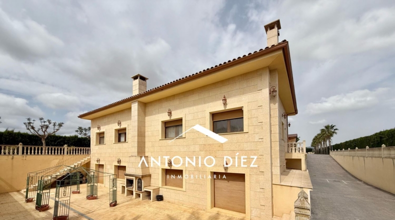 Alicante - Aspe - 501m2