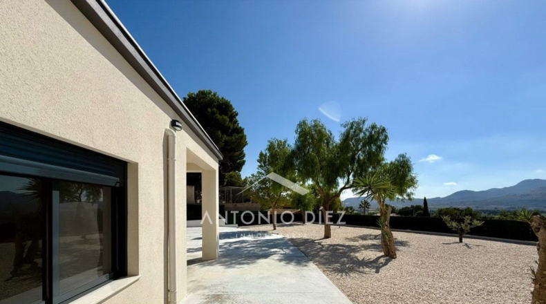 Alicante - Aspe - 3171m2