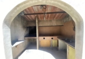 Отдельно стоящий дом с участком на продажу в городе Aspe. Фото