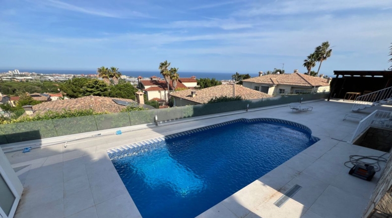 Barcelona - Premià de Dalt - 364m2