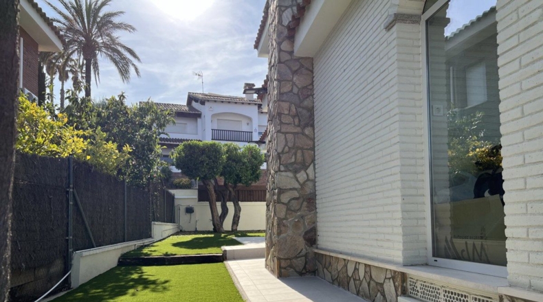 Barcelona - Premià de Dalt - 364m2