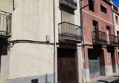 Дом с участком на продажу в городе Ulldecona Фото