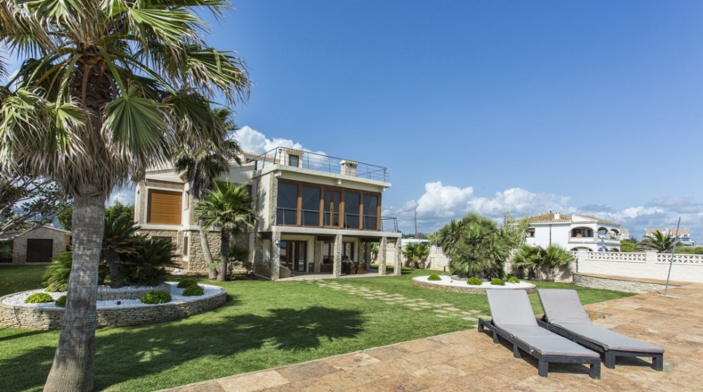 Аликанте - Denia - 1254m2