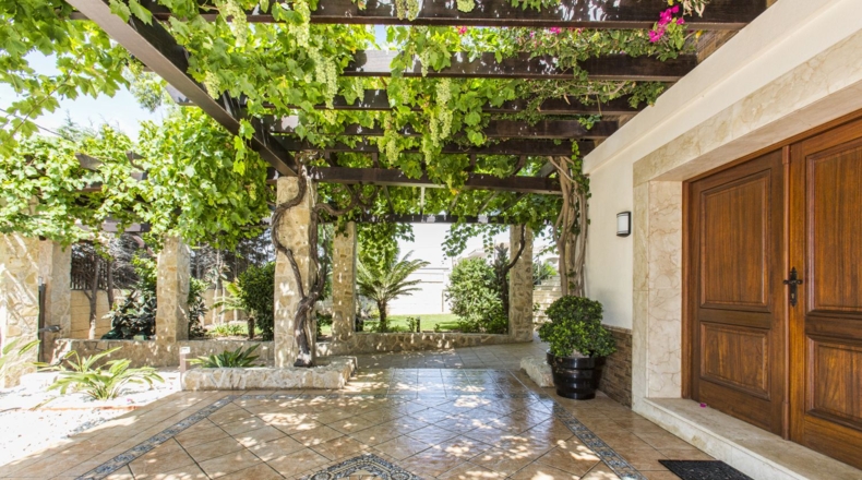 Аликанте - Denia - 1254m2
