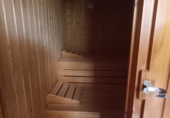 Отдельно стоящий дом с участком на продажу в городе Dénia. Фото