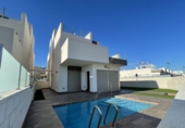 Chalet independiente con terreno en venta en la España, Orihuela, ref: TR11211 foto