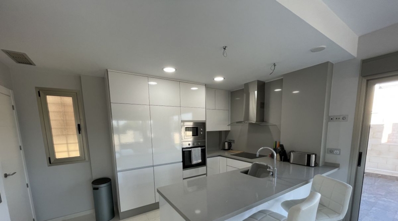 Alicante - Orihuela - 230m2