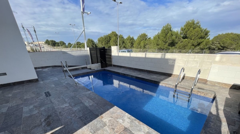 Alicante - La Zenia - 257m2