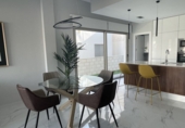 Chalet independiente con terreno en venta en Orihuela ref: TR55445 foto