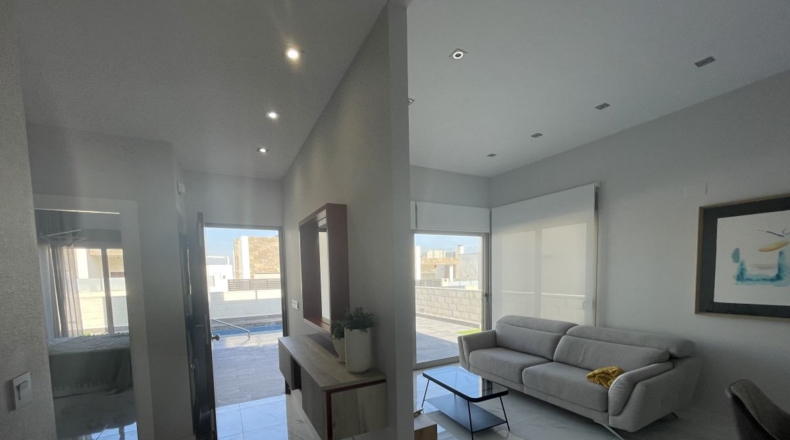 Alicante - La Zenia - 251m2