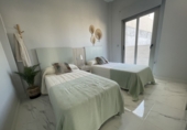 Chalet independiente con terreno en venta en Orihuela ref: TR55445 foto