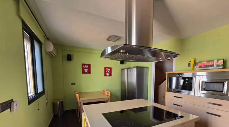 Sevilla - Алькала-де-Гуадаира - 120m2