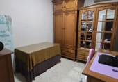 Дом с участком на продажу в городе Alcalá de Guadaíra. Фото