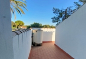 Xalet independent amb terreny en venda a Carmona ref.: TR373001 foto