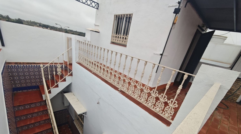 Sevilla - Alcalá de Guadaíra - 300m2