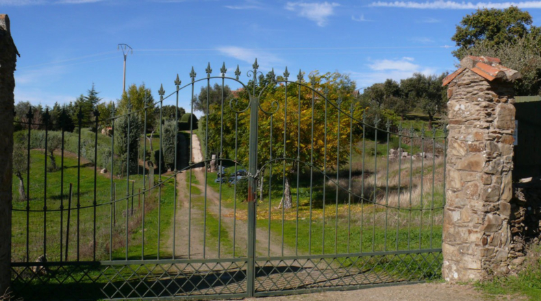 Cáceres - Madroñera - 40000m2