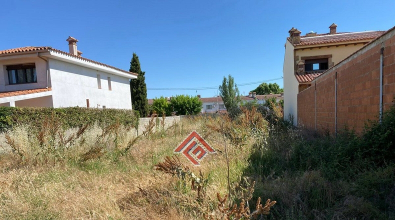 Cáceres - Trujillo - 620m2