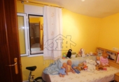Дом с участком на продажу в городе Coreses. Фото