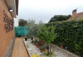 Chalet independiente con terreno en venta en Pioz ref: TR357472 foto