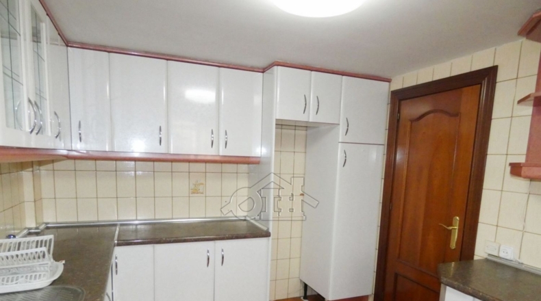 Мадрид - Alcalá de Henares - 300m2