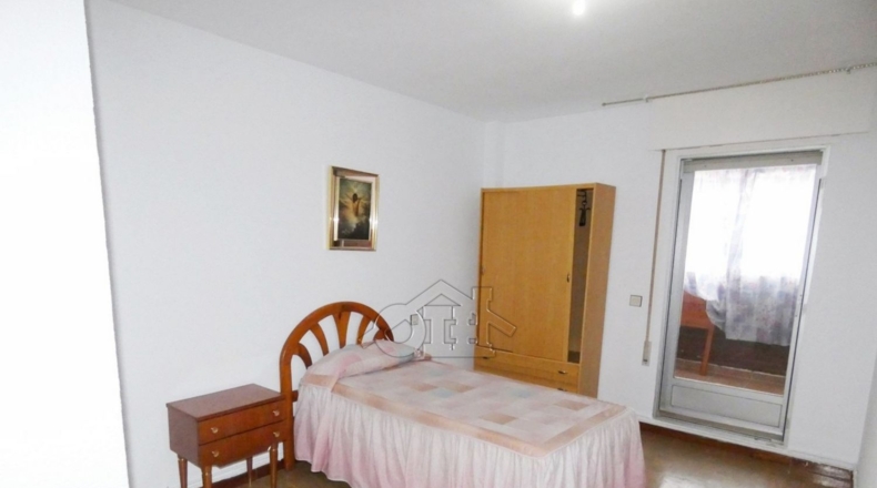 Мадрид - Alcalá de Henares - 300m2