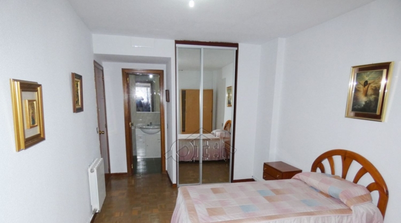 Мадрид - Alcalá de Henares - 300m2