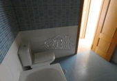 Отдельно стоящий дом с участком на продажу в городе Каррион-де-Калатрава. Фото