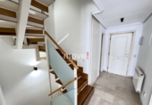 Chalet independiente con terreno en alquiler en Madrid ref: TR232687 foto