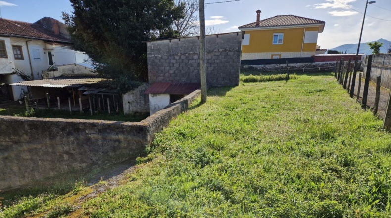 Cantabria - Barrio El Milagro - 738m2